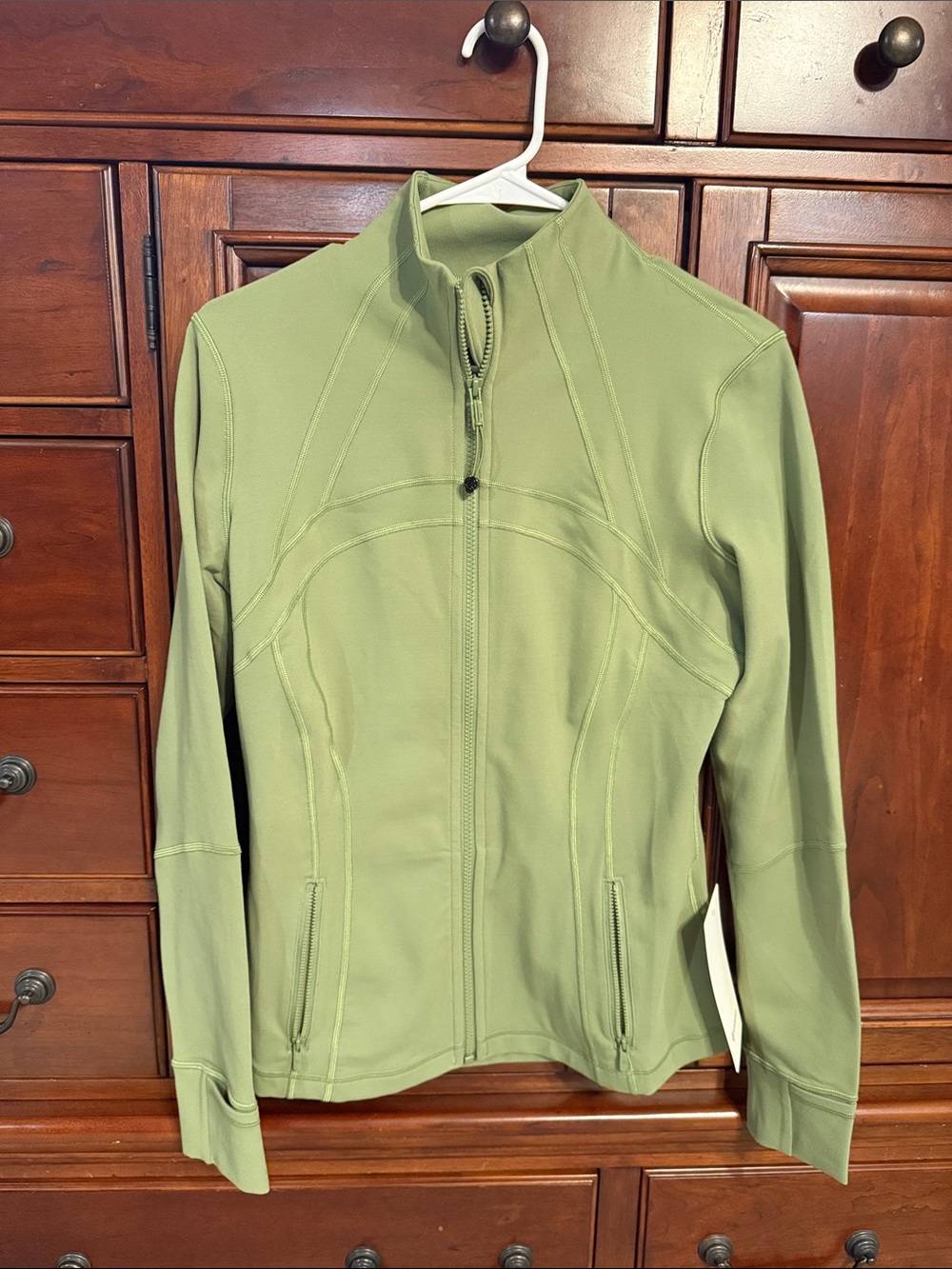 lululemon athletica Sage Green Full-Zip Define Jacket, Size 10, NWT